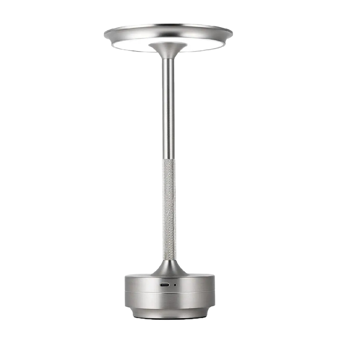 Punjiva stona lampa